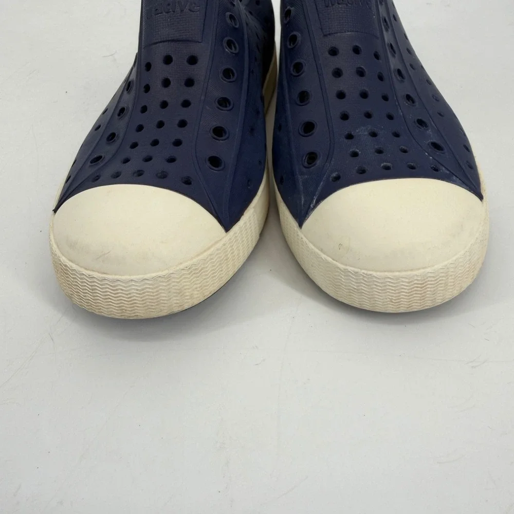 Native Jefferson Kids Navy Blue Slip On Water Shoes Sneakers Size J12‎